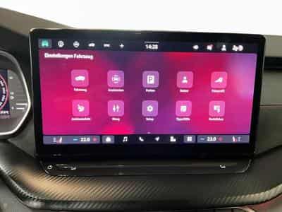 Skoda Octavia RS+DSG+LED+NAVI+DAB+LM19+Pano+360° (2025) - Photo 13