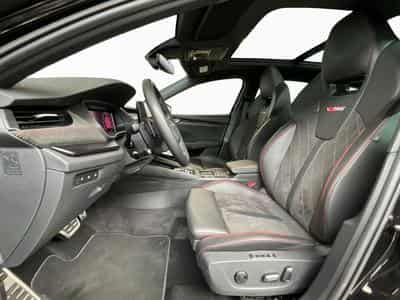 Skoda Octavia RS+DSG+LED+NAVI+DAB+LM19+Pano+360° (2025) - Photo 9