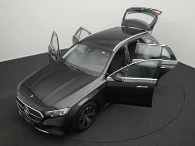 Mercedes E 220 d T Avantgarde LED+Kamera+AHK+Apple (2025) - Photo 12
