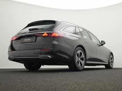 Mercedes E 220 d T Avantgarde LED+Kamera+AHK+Apple (2025) - Photo 9