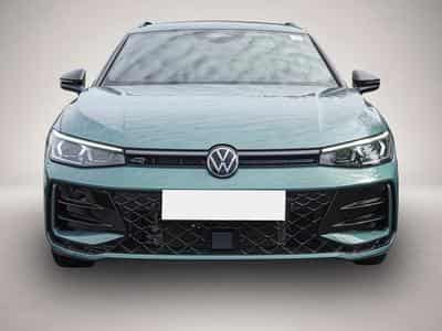 VW Passat (2025) - Photo 2