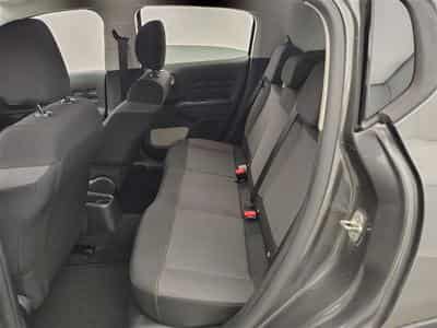 Citroen C3 1.2i PureTech Shine CARPLAY / FULL LED / JA 16" (2023) - Photo 13