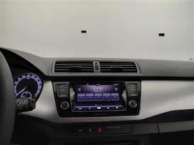 Skoda Fabia Combi 1.0 TSI 60Cv Ambition CLIM / BLUETOOTH / PDC (2022) - Photo 11