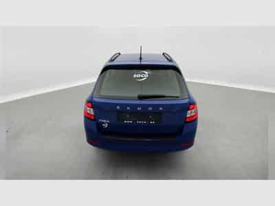 Skoda Fabia Combi 1.0 TSI 60Cv Ambition CLIM / BLUETOOTH / PDC (2022) - Photo 5