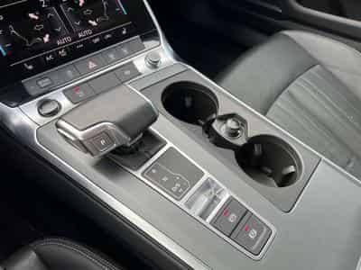 Audi A6 QUATTRO HYBRIDE ESSENCE 300 CV (2024) - Photo 10