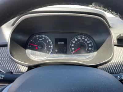 Dacia Sandero 1.0 TCe Journey (2024) - Photo 12