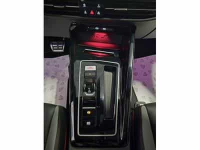 VW Golf GTI 2.0 TSI 300 CLUBSPORT BLACK STYLE HEAD UP HARMAN KARDON (2023) - Photo 11