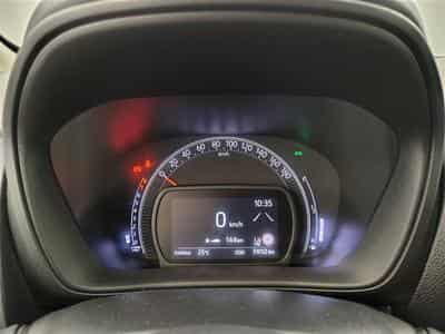 Toyota Aygo 1.0i VVT-i X pulse (2023) - Photo 10