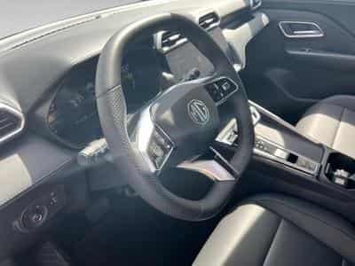 MG ZS Hybrid+ Luxury (2025) - Photo 13