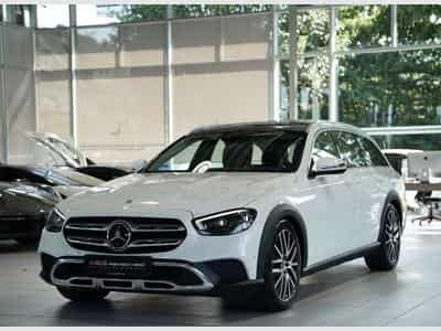 Mercedes E 400 d 4M All-Terrain *Memory *Pano *AHK *LUFT (2021) - Photo 5