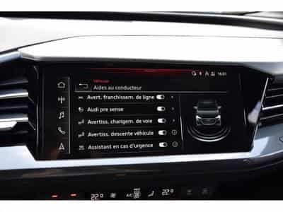 Audi e-tron (2024) - Photo 13