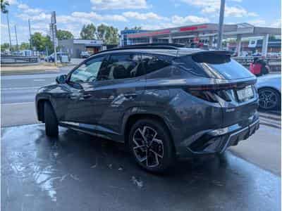 Hyundai Tucson 1.6 T-GDI 239 HYBRID N-LINE SENSATION * GARANTIE CONSTRUCTEU (2026) - Photo 2