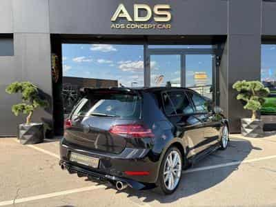 VW Golf GTI (2019) - Photo 3