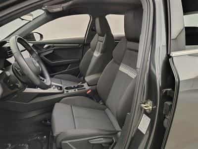 Audi A3 30 TFSI S-Tronic Advanced Navi Cockpit / Led (2023) - Photo 7