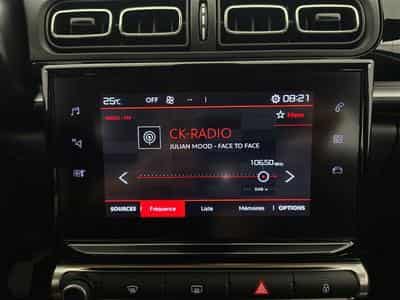 Citroen C3 1.2i PureTech Shine CARPLAY / FULL LED / JA 16" (2023) - Photo 11