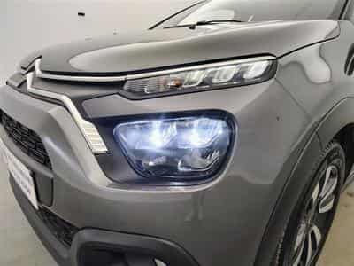 Citroen C3 1.2i PureTech Shine CARPLAY / FULL LED / JA 16" (2023) - Photo 15