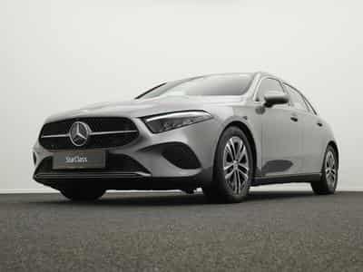 Mercedes A 180 d (2024) - Photo 8