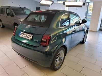 Fiat 500 Cabrio (2023) - Photo 2