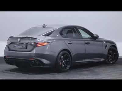 Alfa-Romeo Giulia 2.9 V6 510 Quadrifoglio (2021) - Photo 5