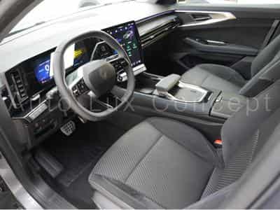 Renault Espace E-Tech Full Hybrid 200 Esprit Alpine 7 places (2025) - Photo 5