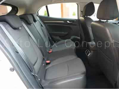 Renault Megane 1.5 dCi 115 EDC7 Equilibre (2024) - Photo 9