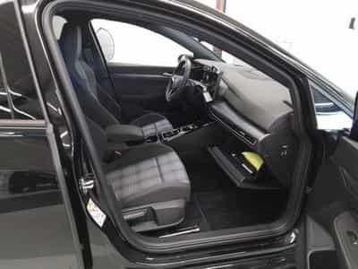 VW Golf GTE PHASE 2  1.5 eHybrid 272 CV DSG 6 *DCC* MATRIX * TÊTE HA (2025) - Photo 7