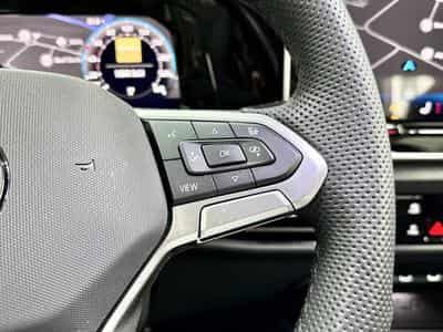 VW Golf GTE PHASE 2  1.5 eHybrid 272 CV DSG 6 *DCC* MATRIX * 360°* T (2025) - Photo 11
