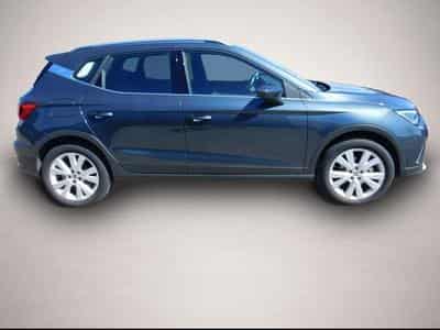 Seat Arona (2023) - Photo 2