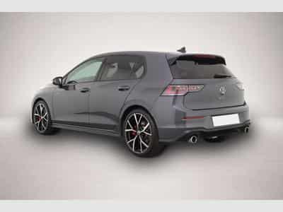 VW Golf (2025) - Photo 3