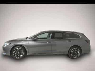 VW Passat (2025) - Photo 3