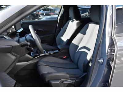 Peugeot 2008 (2025) - Photo 6