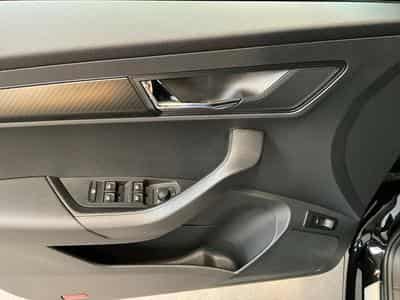 Skoda Karoq Sportline+DSG+KESSY+P.Travel-Ass.+AHK (2025) - Photo 10