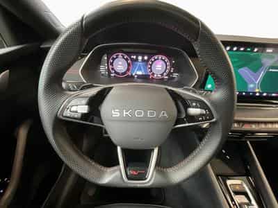 Skoda Octavia RS+DSG+AHK+P.Comf-Premium+Pano+Stand-H. (2025) - Photo 10