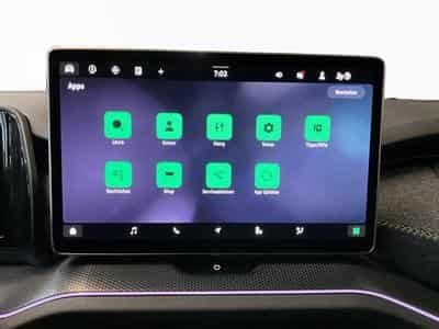 Skoda Kodiaq Selection+DSG+RearView+Navi+LED+digi (2025) - Photo 15