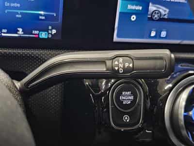 Mercedes CLA 200 AMG line (2025) - Photo 15