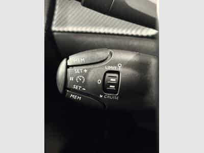Peugeot 208 Active - PureTech 75 BVM5 (2021) - Photo 13