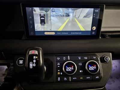 Land-Rover Defender 110 D200 S 7 SITZE CUIR NAVI (2020) - Photo 8