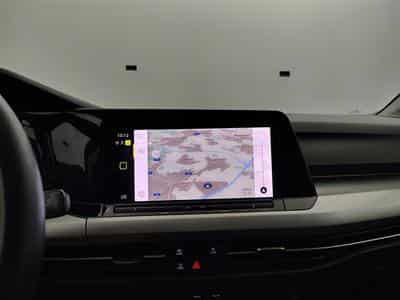 VW Golf 1.0 TSI 110Cv Life NAVI / FULL LED / CAMERA / PDC / ALU (2021) - Photo 11