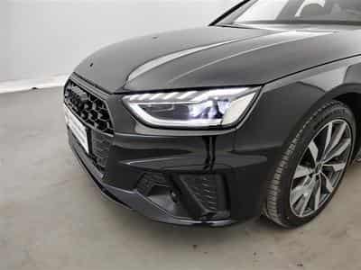 Audi A4 Avant 35 TFSI S-Tronic S-line Compétition (2024) - Photo 15