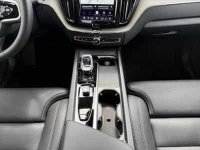 Volvo XC60 T6 Ultra Bright / Hybride BOWERS WILKINS KIT HIVER INCLUS (2025) - Photo 11