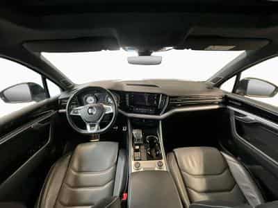 VW Touareg R-Line+V6+Black-Style+4M+Pano+Stand-H+Luft. (2019) - Photo 2