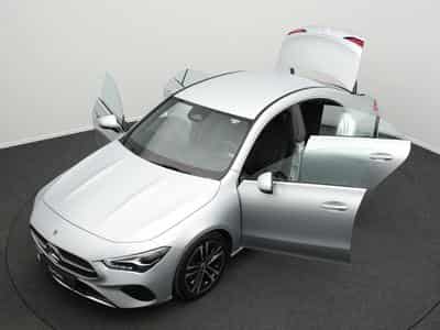 Mercedes CLA 180 d Cpe Progressive LED+Kamera+Apple+MBUX (2025) - Photo 12