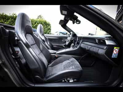 Porsche 911 (991.2) CARRERA GTS CABRIOLET PDK – PORSCHE APPROVED 01/2027 (2018) - Photo 13