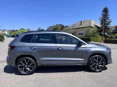 Skoda Karoq 2.0 Tsi Sportline DSG 4x4 Pano AHK Keyless (2023) - Photo 4