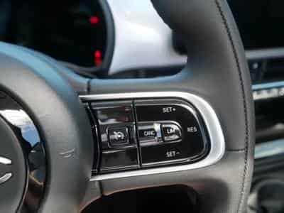 Fiat 500 HYBRID ICON CABRIO (2026) - Photo 12