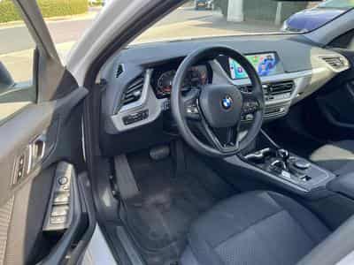 BMW 118 118i A 136cv 2xPDC Apple Carplay LED Camera (2023) - Photo 6