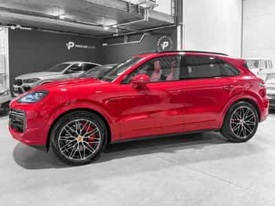 Porsche Cayenne COUPE TURBO E-HYBRID//21/BURMESTER/HEADUP/360°/SOFORT (2024) - Photo 5