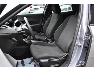 Peugeot 2008 1.2 PureTech Style REGUL SMARTPHONE LANE PDC 1° MAIN (2025) - Photo 6