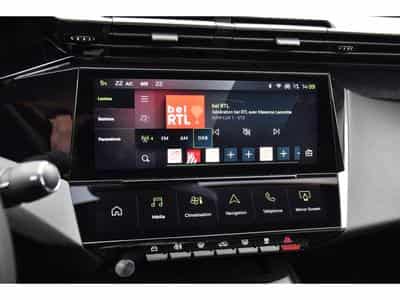 Peugeot 408 1.2 PureTech Allure EAT8 ACC LANE GPS CAM 1° MAIN (2024) - Photo 11