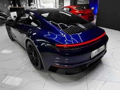 Porsche 911 Carrera 4 GTS / Lift / Bose / Matrix / 360° (2024) - Photo 9